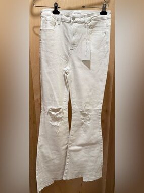 Risen Women’s White Distressed High Rise Flare Jeans Size 11/30 NEW